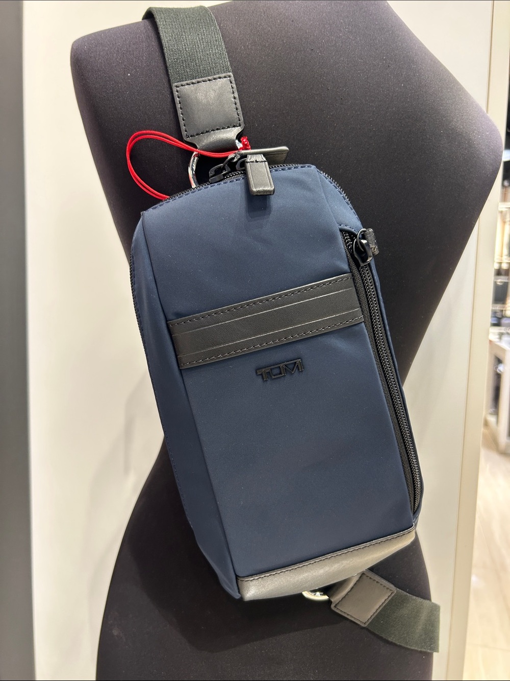NWT Tumi Scott compact Navy Sling Belt Bag
